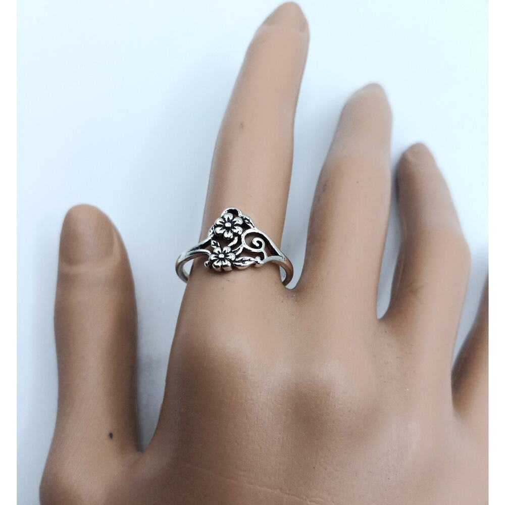 Floral Stainless Steel Band Ring Size 9.25 Silver Polished